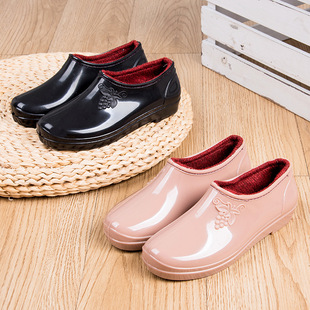 plus cotton low-top rain shoes women's kitchen shoes short tube non-slip ingot rain boots shallow mouth car wash warm working rubber shoes autumn and winter