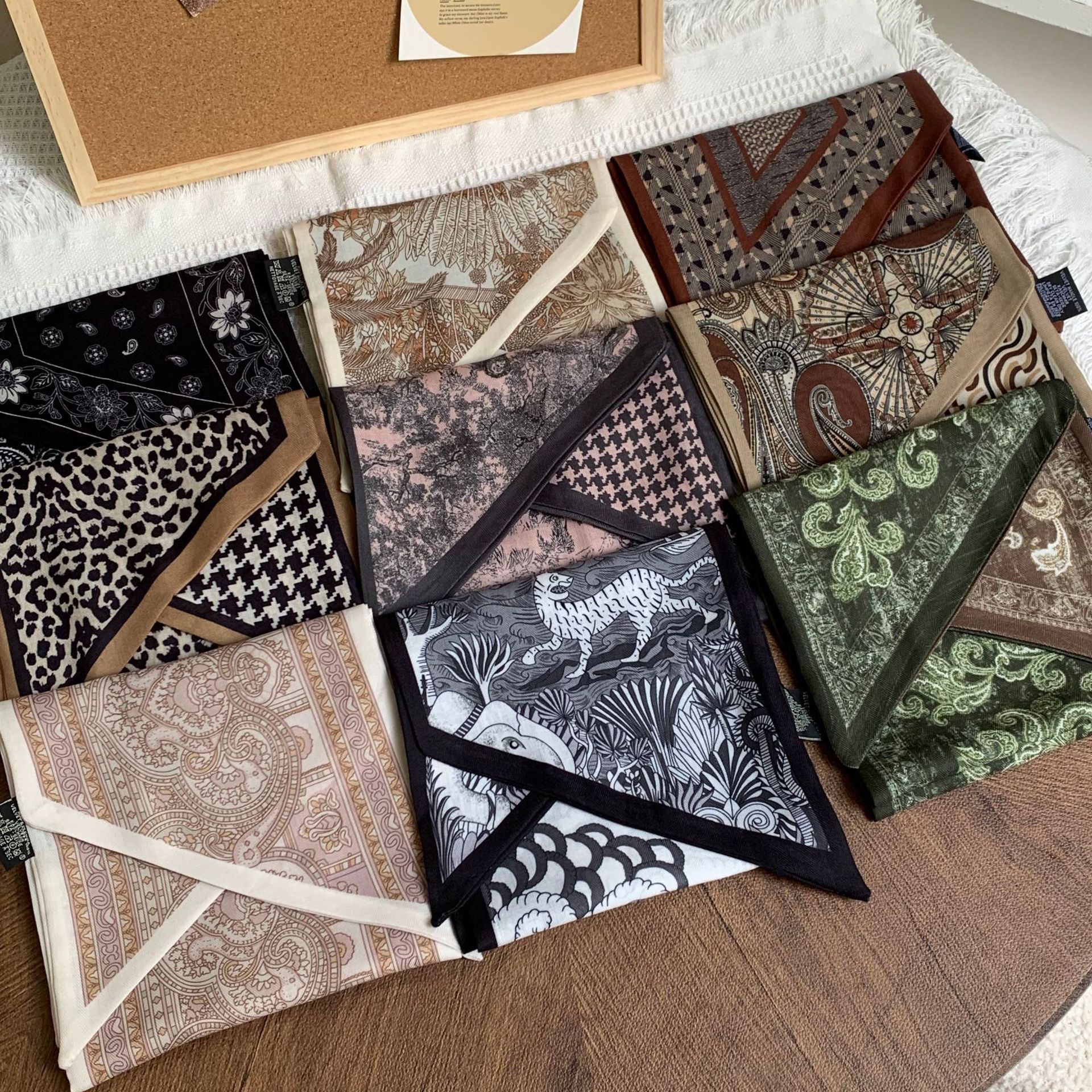 Pañuelo de seda sentido de alta calidad primavera y verano nuevo sentido de la atmósfera coreana bufanda decorativa de todo fósforo protector solar pañuelo para el cabello cinturón de moda