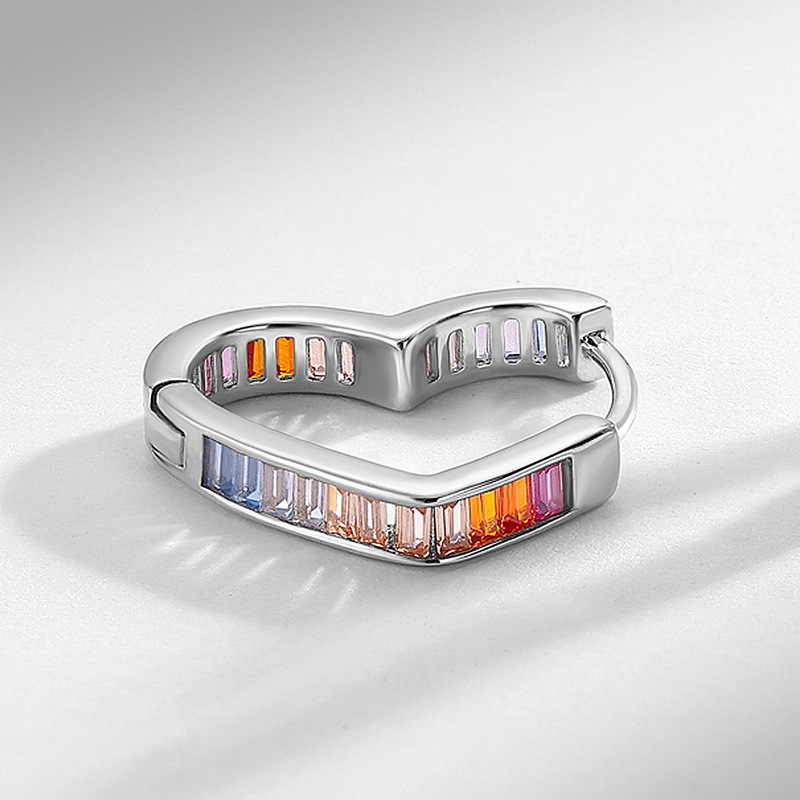 Pendientes de amor de circonio de color de dopamina nuevo estilo transfronterizo Pendientes de tesoro de color multicolor con incrustaciones de plata S925, moda europea y americana, todo fósforo