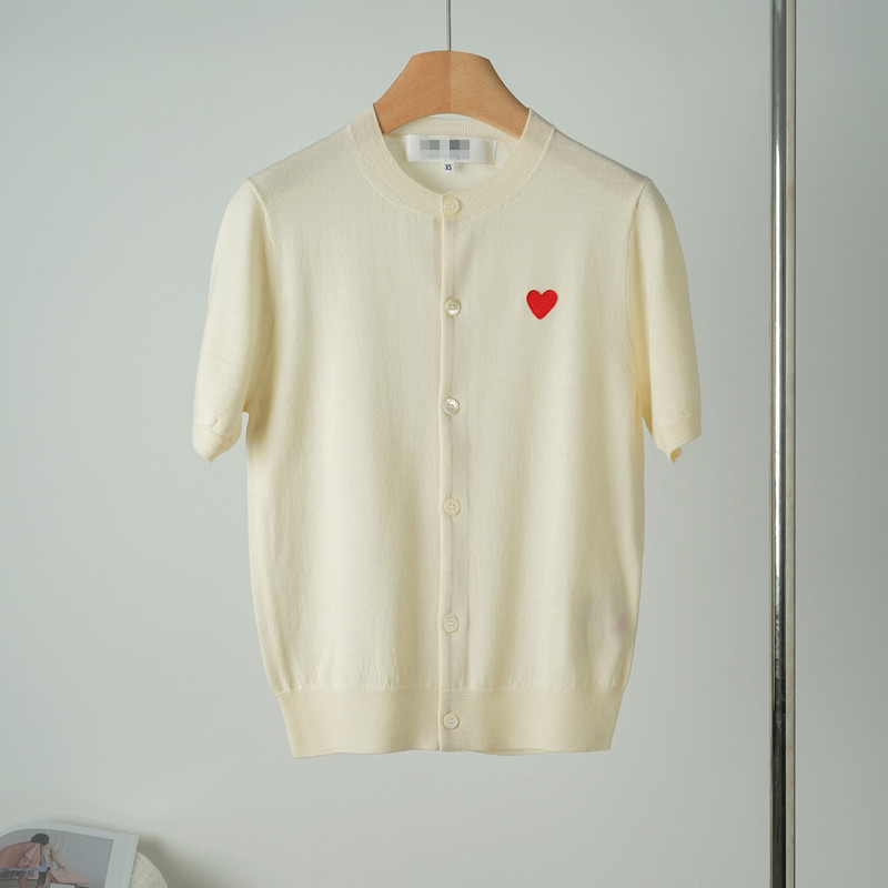 Cdg Rei Kawakubo Japanese Style Heart Round Neck Play Short-Sleeved Cardigan Slim Sweater Cardigan Cdg Rei Kawakubo Japanese Style Heart Round Neck Play Short-Sleeved Cardigan Slim Sweater Cardigan