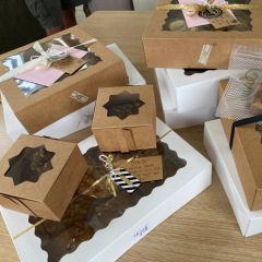 スポットクロスボーダーチョコレートビスケット包装箱透明正方形誕生日ケーキボックスベーキングデザートペストリー包装箱