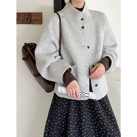 女式衬衫;毛衣;连衣裙