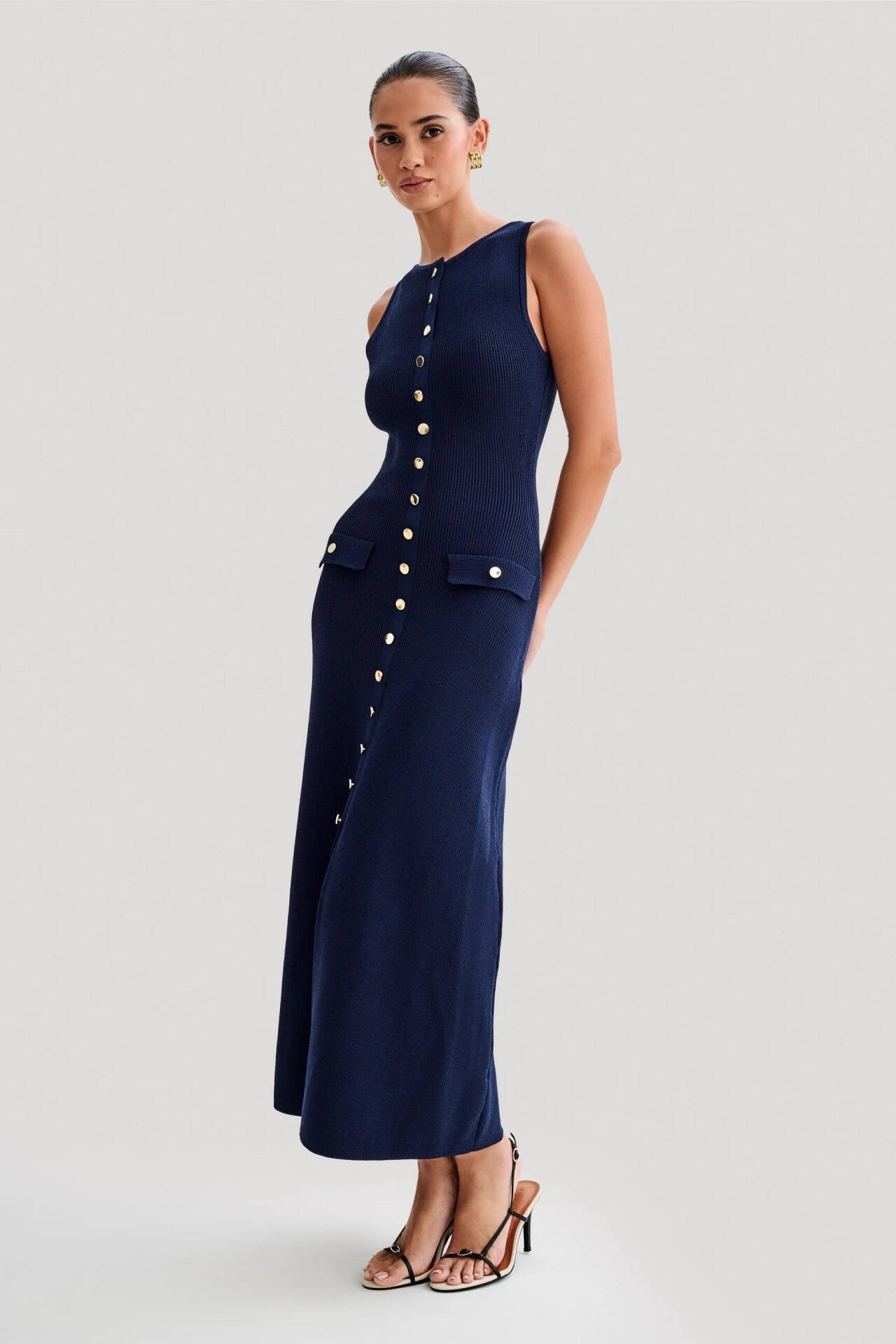 Ärmelloses Schmales Strickkleid Mit Rundhalsausschnitt Damen_voghion.com