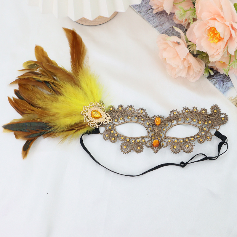 Carnaval Peacock Diamond Lace Half Face Mask Peacock Brilliant Gold Stamping Phoenix Mask Accesorios de baile de fiesta