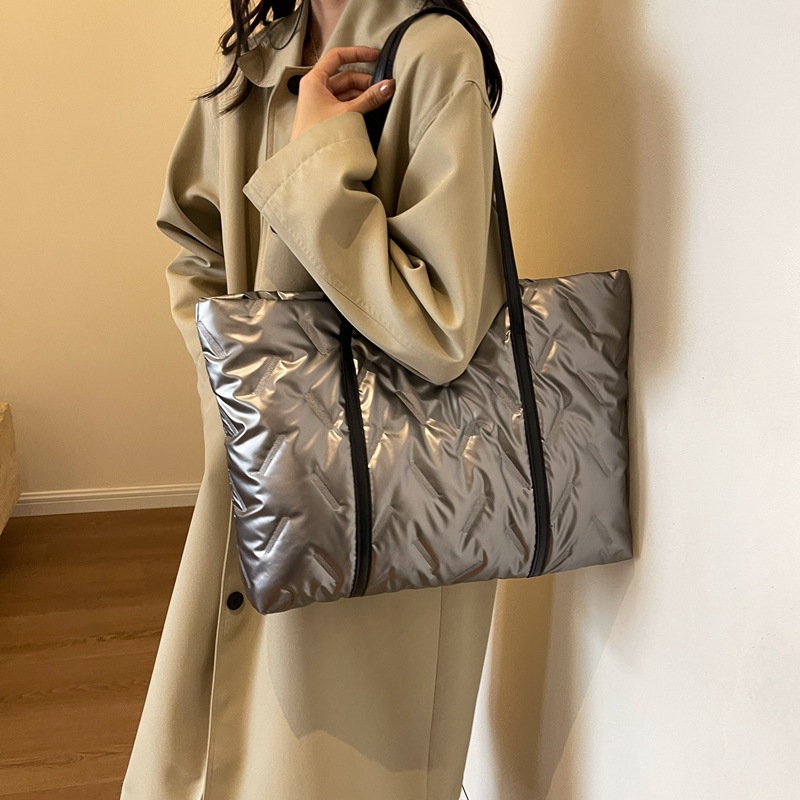 Bolsos para mujer 2024 nueva moda otoño e invierno bolso de hombro de gran capacidad bolso de mano de todo fósforo de moda bolso de viaje