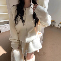 慵懒风毛衣套装女秋冬气质穿搭针织毛衣＋针织半身裙温柔风两件套