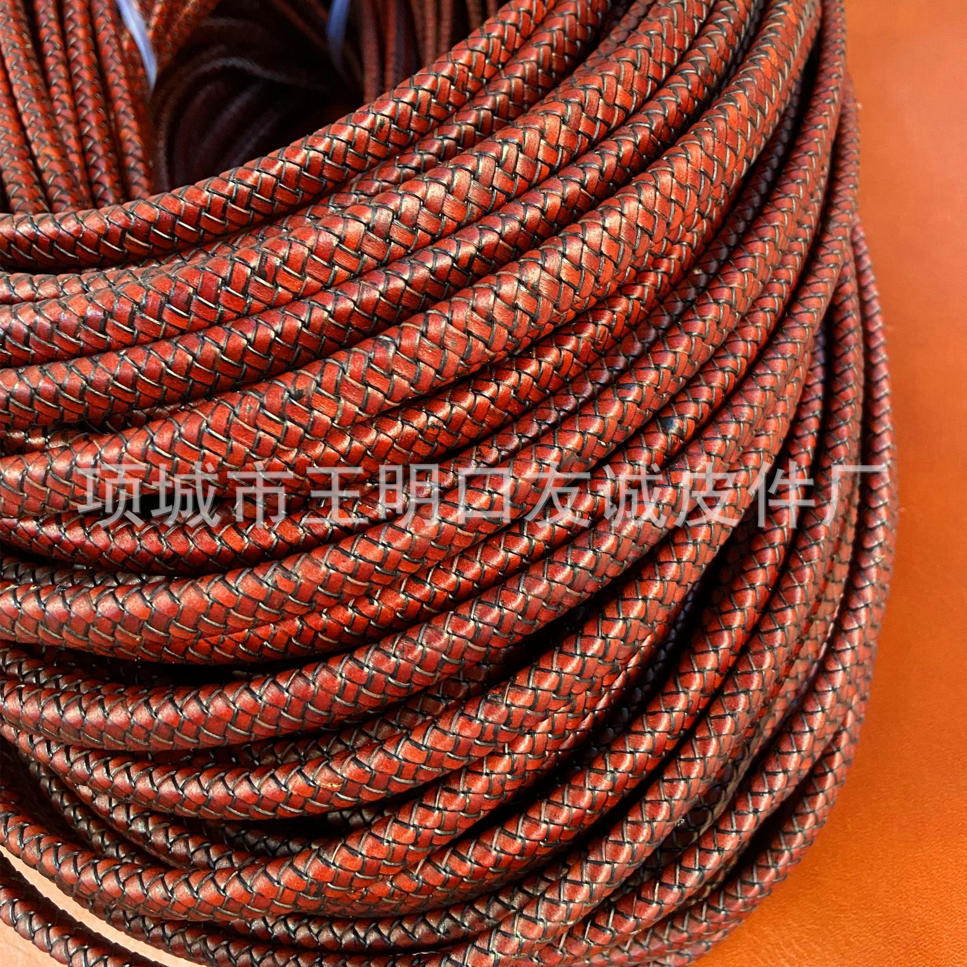 真皮编织绳牛皮绳 彩色扁皮绳手工编织DIY饰品配件手链绳厂家定做
