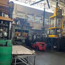 工厂定制大型五金冲压模具设计制造 大型拉伸模具设计制造