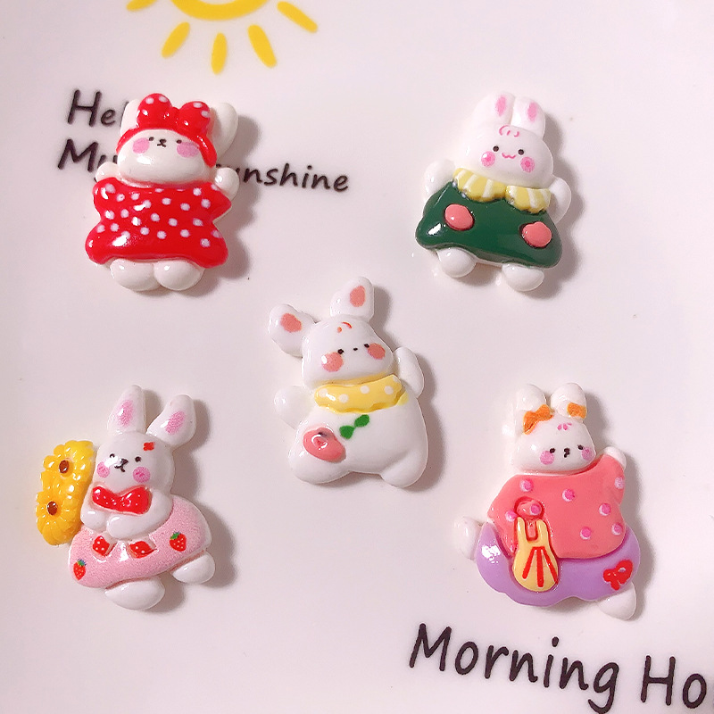 Nueva excursión de primavera conejo bricolaje accesorios de resina pegamento crema para teléfonos móviles accesorios para el cabello colgantes agujeros hebilla de zapatos materiales hechos a mano