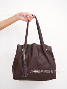 Capacious purse, shoulder bag, one-shoulder bag