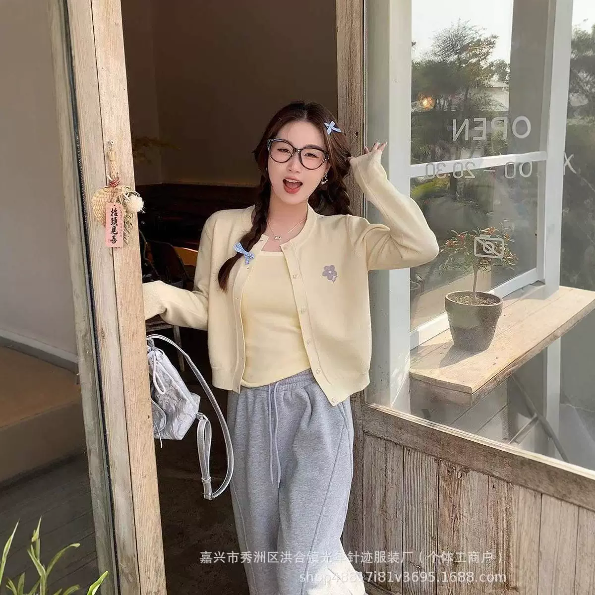 法式圆领花朵刺绣针织开衫2025春秋季新款甜美显瘦修身上衣毛衣女