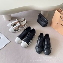 �W��B�����e��ӡ��ĸ�\�����m��ЬŮʿƽ��Ь�⴩�r�аٴ��Ь