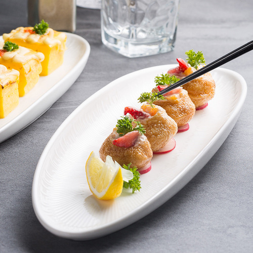 Nordic creative long plate Japanese cuisine sushi plate hotel restaurant snack plate sashimi presentation saury plate