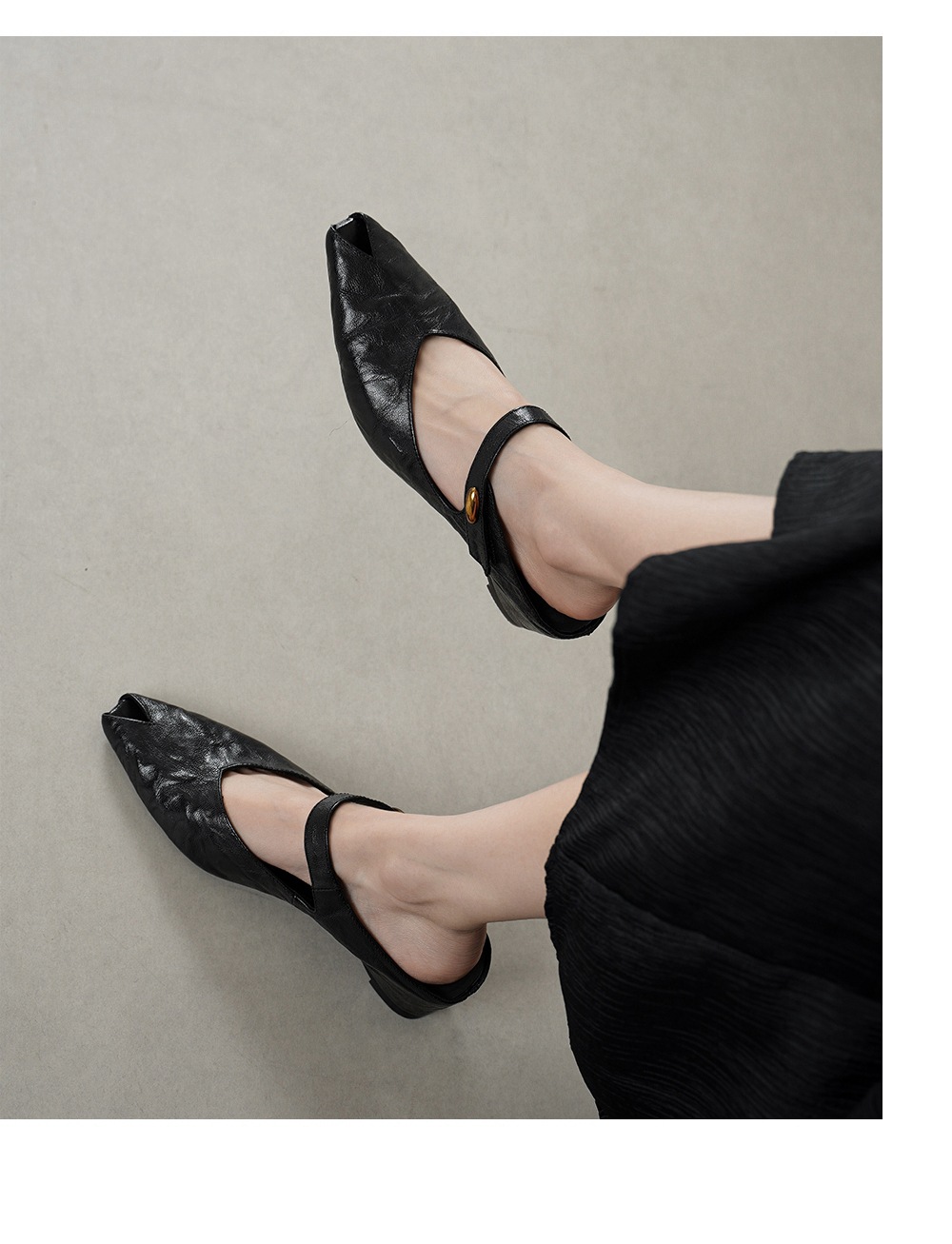 Sandal nữ mũi nhọn quai ngang gót vuông 7 cm da cừu — đen chi tiết 12