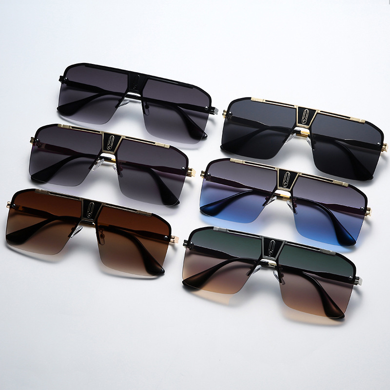 Grey, Gold Color Exaggerated Solid Color PC UV400 Protection Square Full Frame Men's Sunglasses