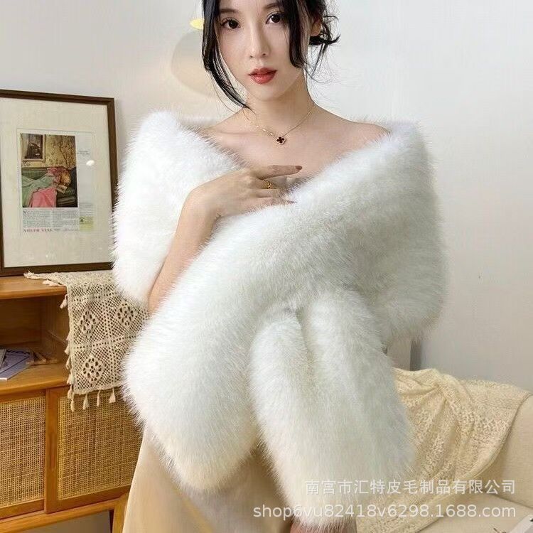 cs百搭复古旗袍披肩秋冬季仿皮草斗篷舞台晚宴婚纱礼服毛毛披肩围