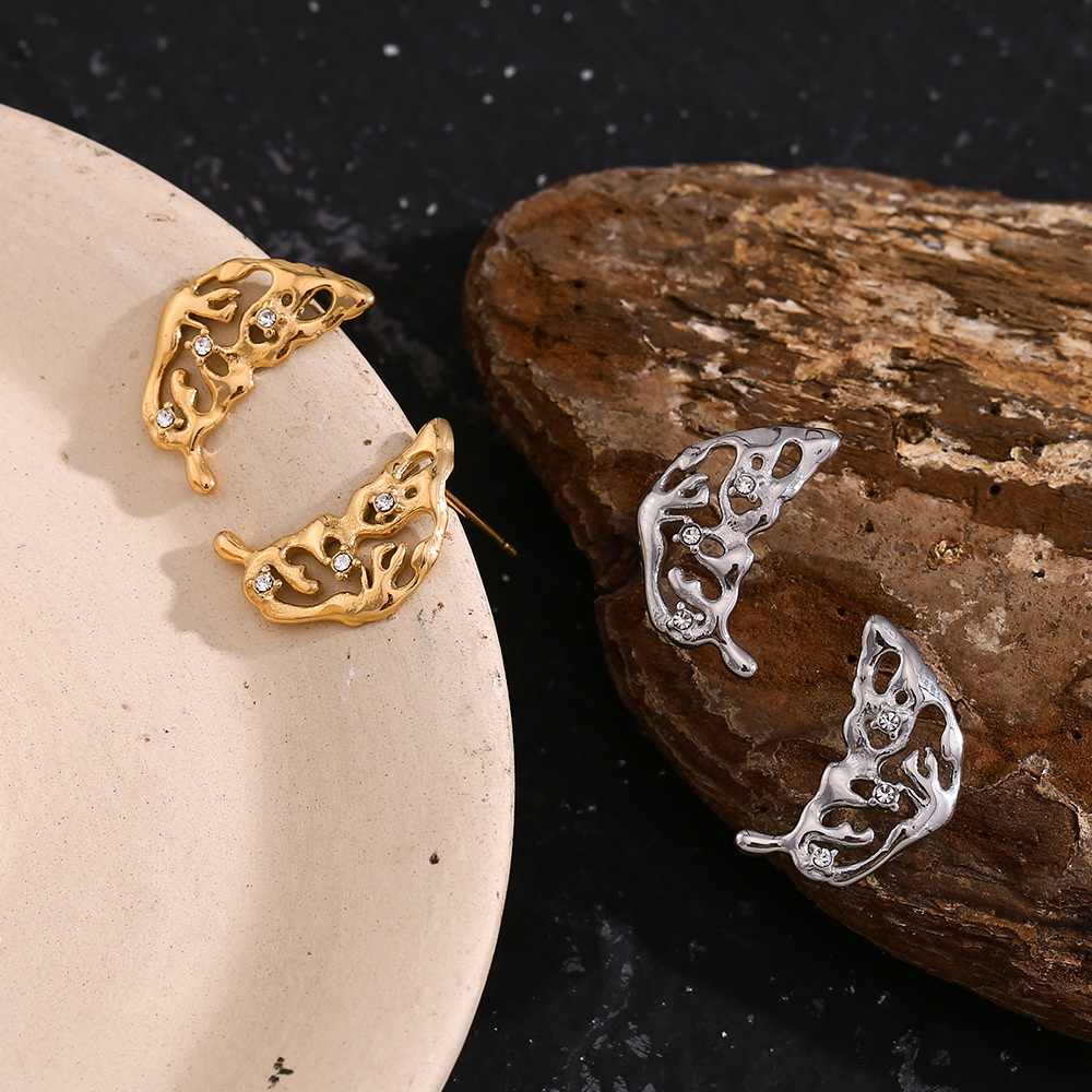 Stainless Steel Hollow Wings Earring