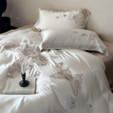 ��Ů���ļ��p���m����z�ļ��׺����̽������H�w����1.5m������Ʒ