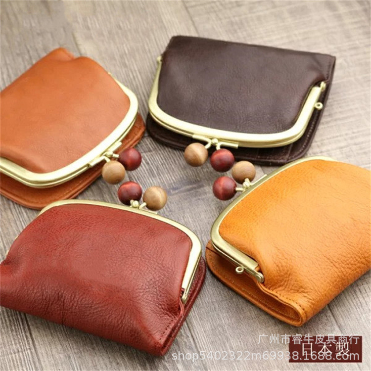 Leather fashionable wallet