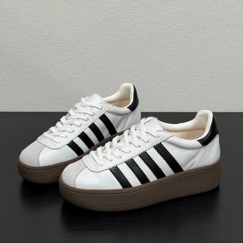 Wanxiang-Style Retro Thick-Soled German Training Shoes for Women, New Trendy Height-Increasing Versatile Sports Casual White Sneakers Wanxiang-Style Retro Thick-Soled German Training Shoes for Women, New Trendy Height-Increasing Versatile Sports Casual White Sneakers