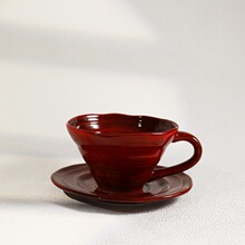 �������F�����ȱ��մɱ������b�����͹żtɫ�R�˱����ӶY��ˮ��