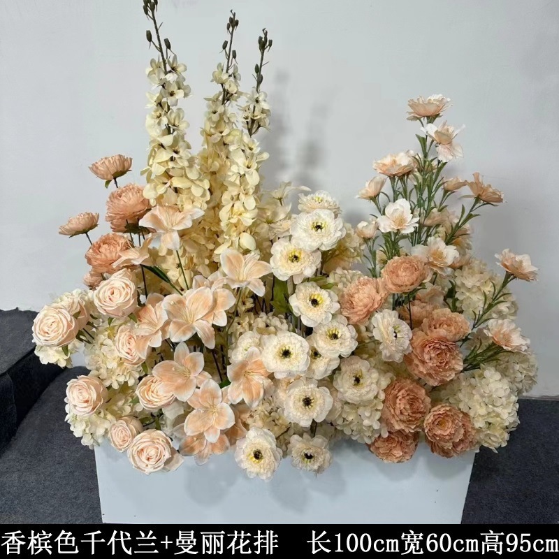 Flor de la boda de la flor Chiyeya rosa roja fila de orquídeas fila de flores bosque escena de compromiso decoración de la boda fondo de decoración