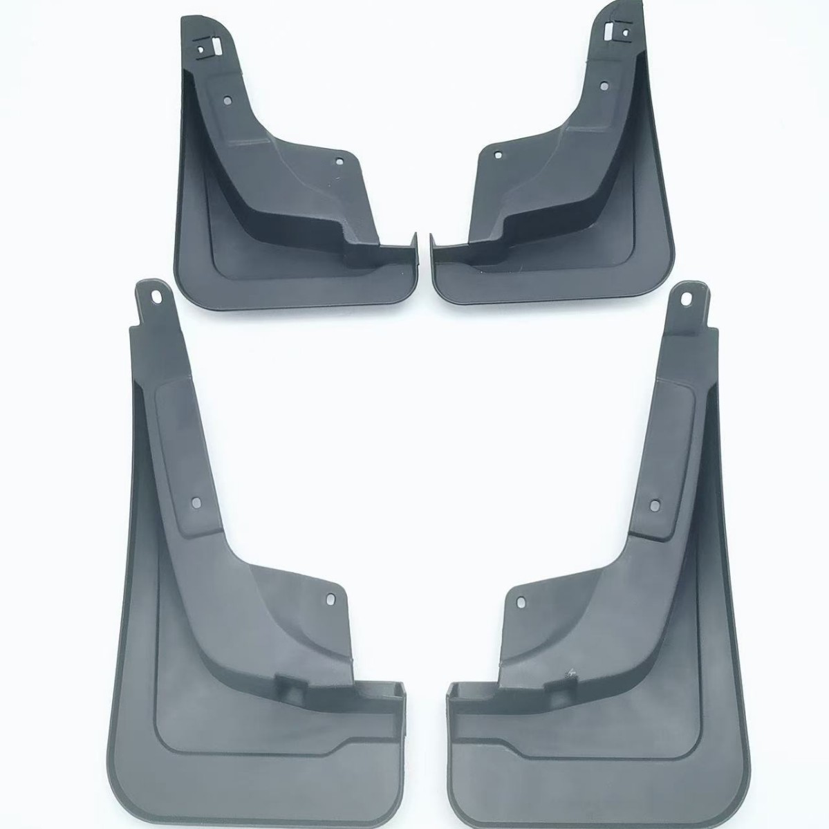 Adecuado para guardabarros de la camioneta Jiangling Baodian 2025 guardabarros de la camioneta Yuhu 2025