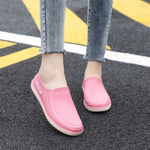 Japanese-style fashion rain boots for women, waterproof and slip-resistant, short-tube rain boots, low-top water boots, soft-soled kitchen shoes, suitable for spring and autumn, rubber shoes