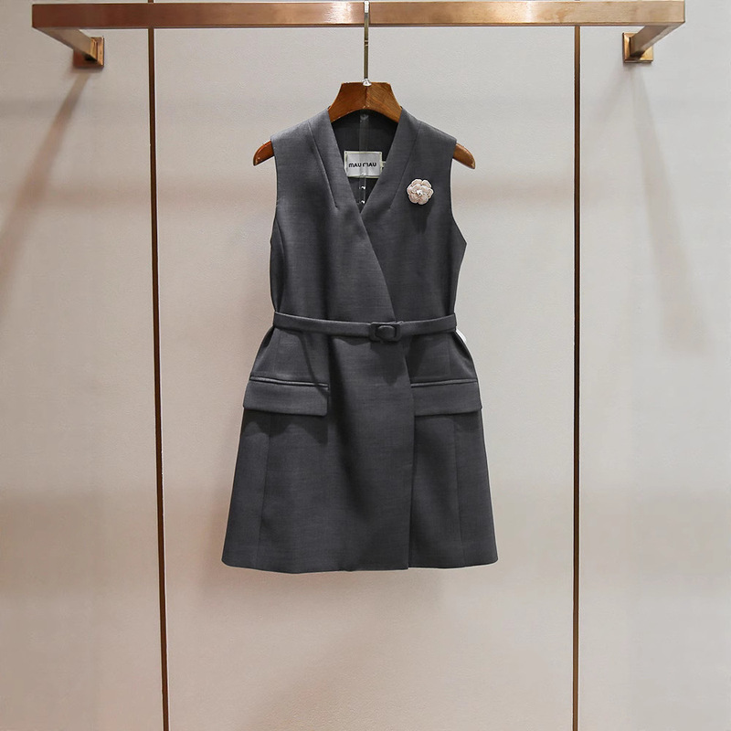 Shenzhen Nanyou Classy Women's Summer New Elegant Classy Gray Suit V Neck Sleeveless Waist Dress for Women