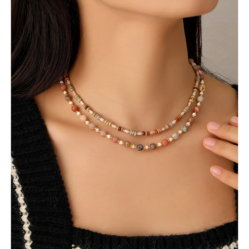 Minimalist Layered Necklace For Women With Delicate Chains_voghion.com