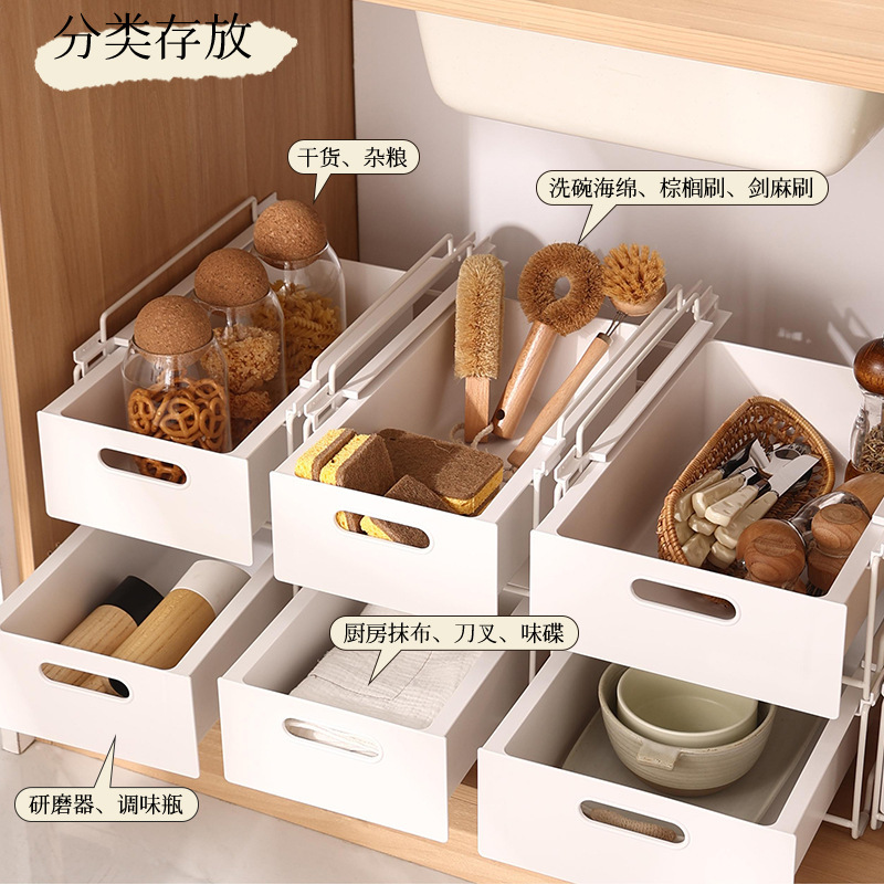 台所の食器棚の収納ケースを引き出して、重ねて棚を置くことができます。|undefined