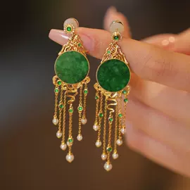 戒指;手链;耳环