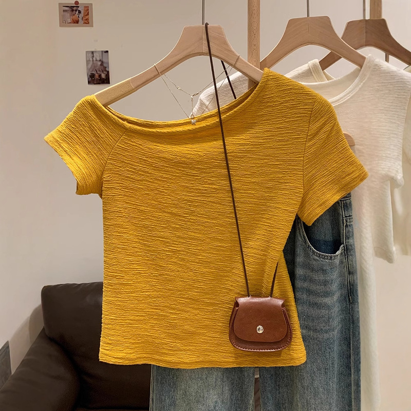 Yellow Textured Off-Shoulder Short-Sleeve T-Shirt for Women, Summer New Slim-Fit 2025 Chic and Beautiful Trendy Top Yellow Textured Off-Shoulder Short-Sleeve T-Shirt for Women, Summer New Slim-Fit 2025 Chic and Beautiful Trendy Top