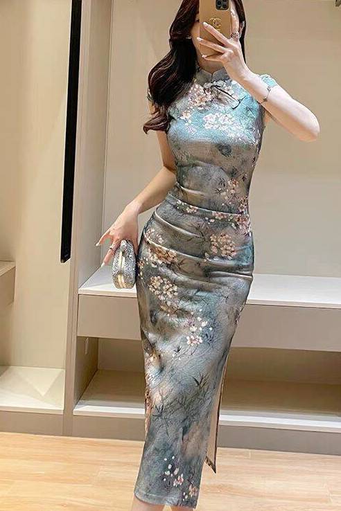 新中式国风紫色改良旗袍女款气质复古印花盘扣修身开叉连衣裙