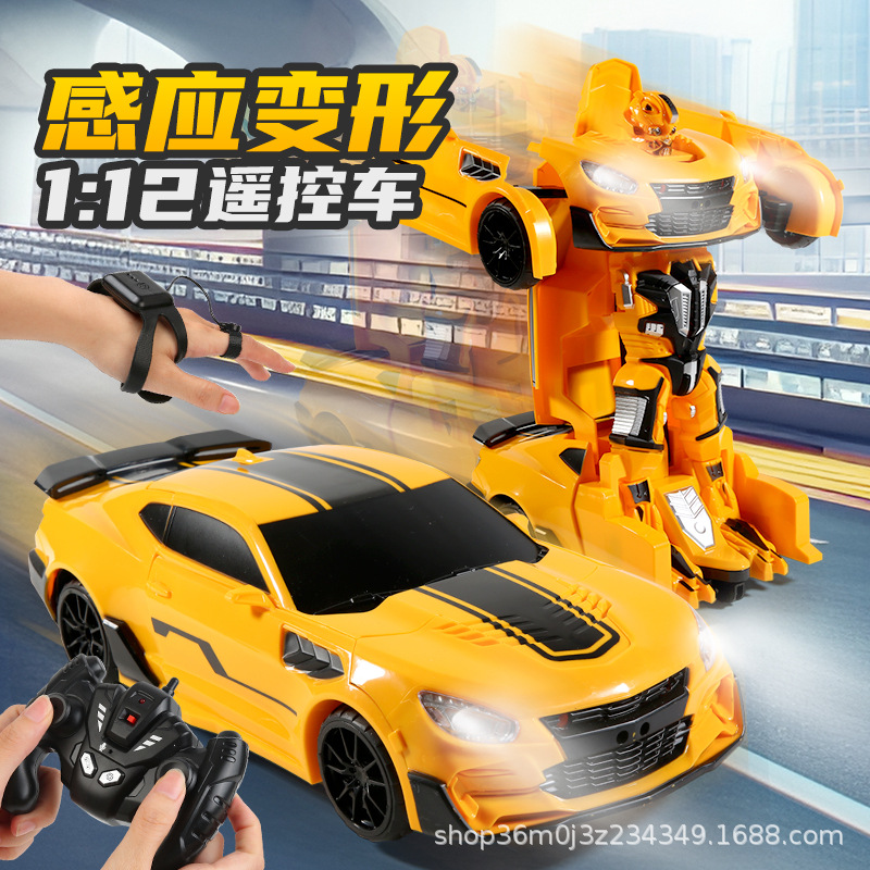 Control remoto de deformación de detección de gestos cargador de automóviles de carreras de cuatro ruedas robot grande niño niño coche de juguete súper grande