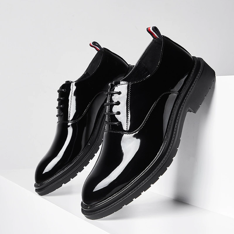 Корейская модная остроконечная Мужская обувь Xinyida, Повседневная Деловая обувь из лакированной кожи, поставка кожаной обуви, поколение 9706