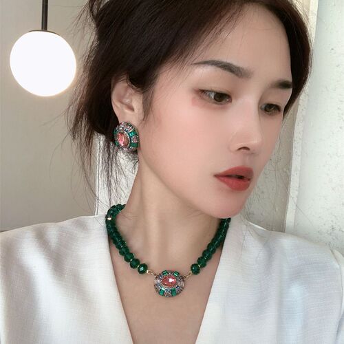 Antique-style silver needle vintage heavy work emerald crystal gemstone earring set high-quality retro earrings eardrops