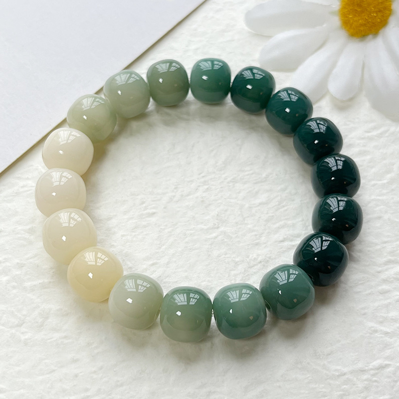 음 피부 그라디언트 녹색