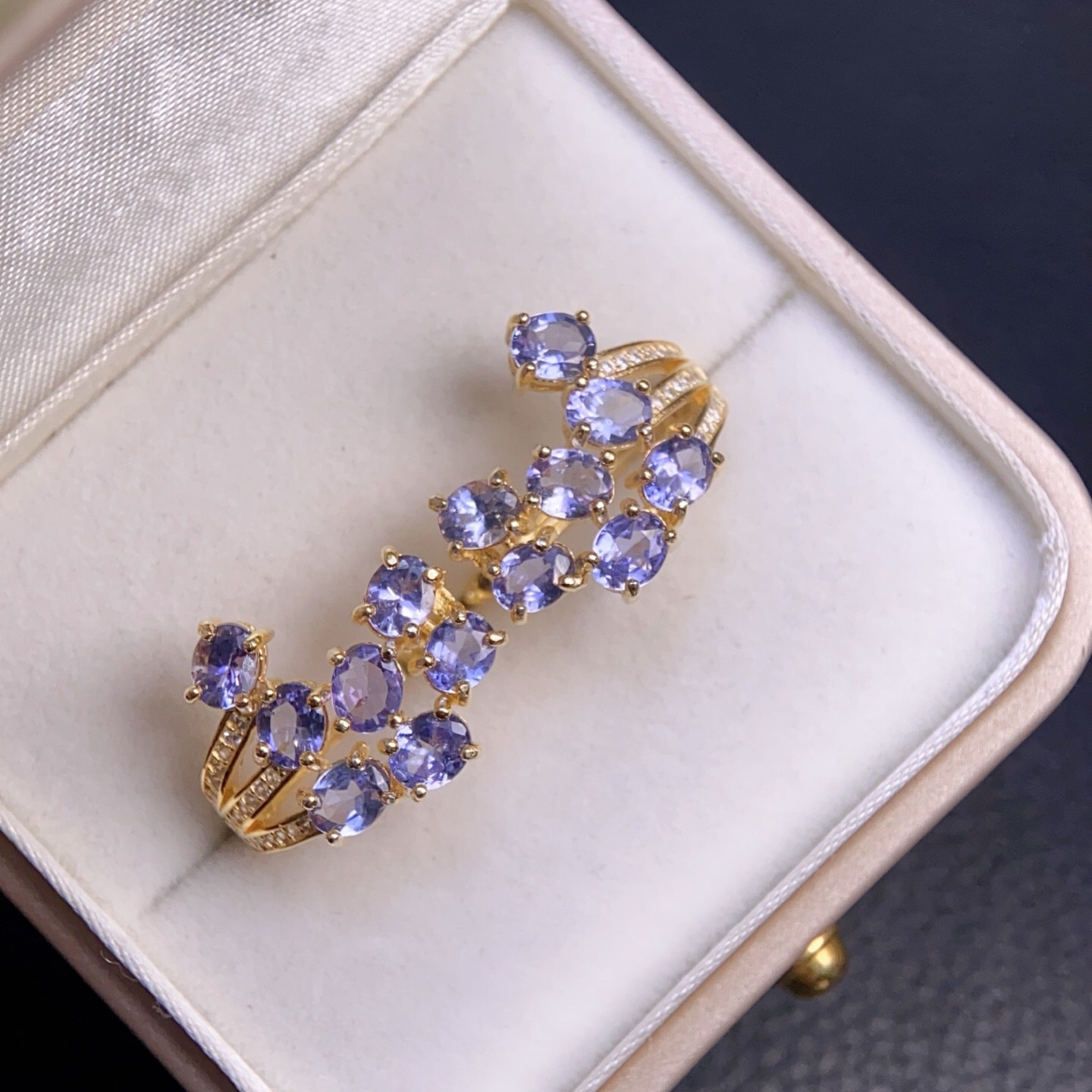 Natural Tanzanite Earrings in a captivating purple color, flawless in quality, set in 925 silver with exquisite craftsmanship! Main stone size: 4*5mm