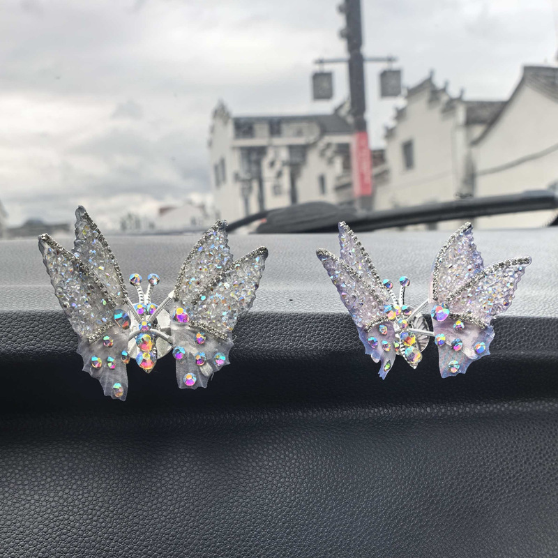 Three-Dimensional Rhinestone Butterfly Ornament with a High-End Feel, Healing Adhesive for Dashboard, Ancient Style Iridescent Car Decoration Ornament Wholesale