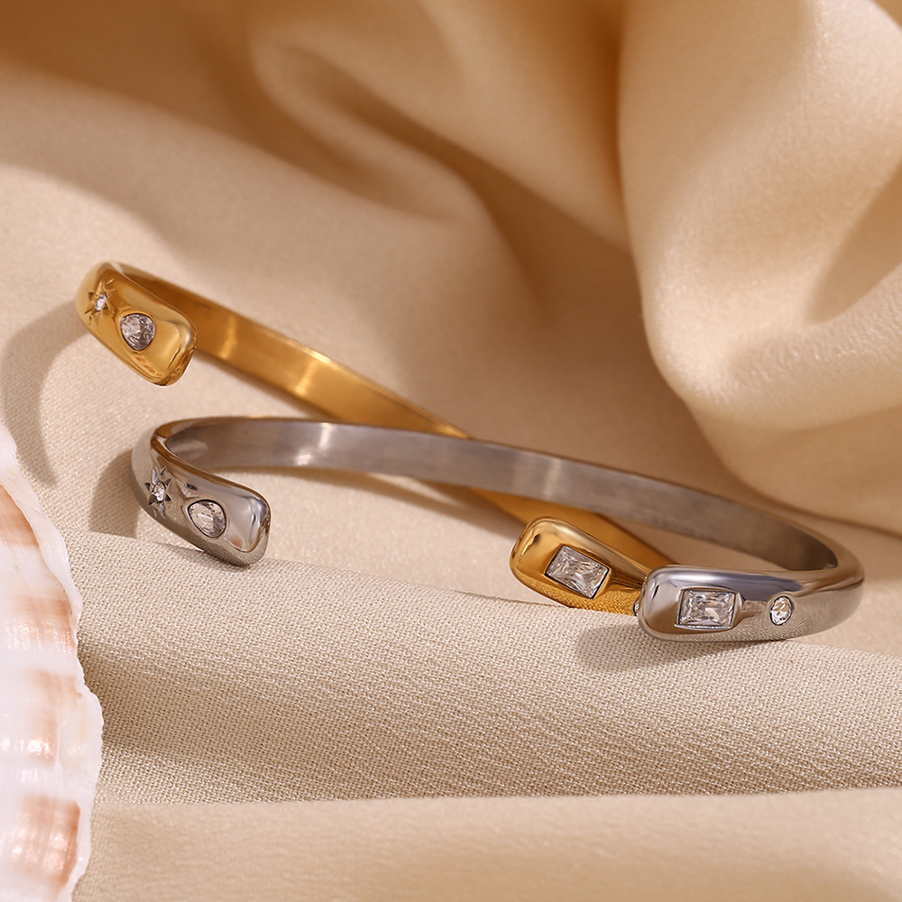 Zircon Inlaid Stainless Steel Bracelet