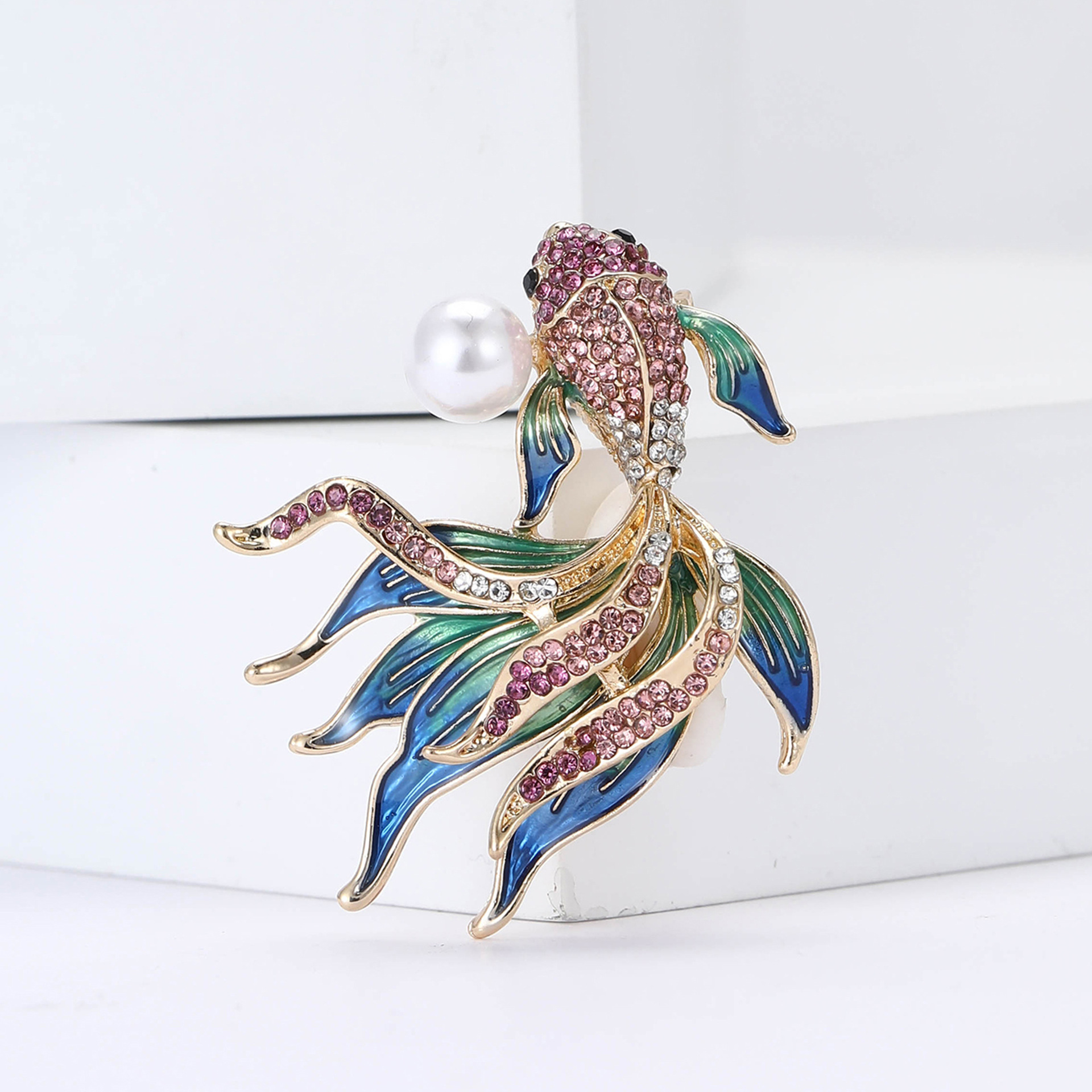 Brooches Classification Vintage Style Classic Style Pin Goldfish Alloy Rhinestones Unisex Brooches