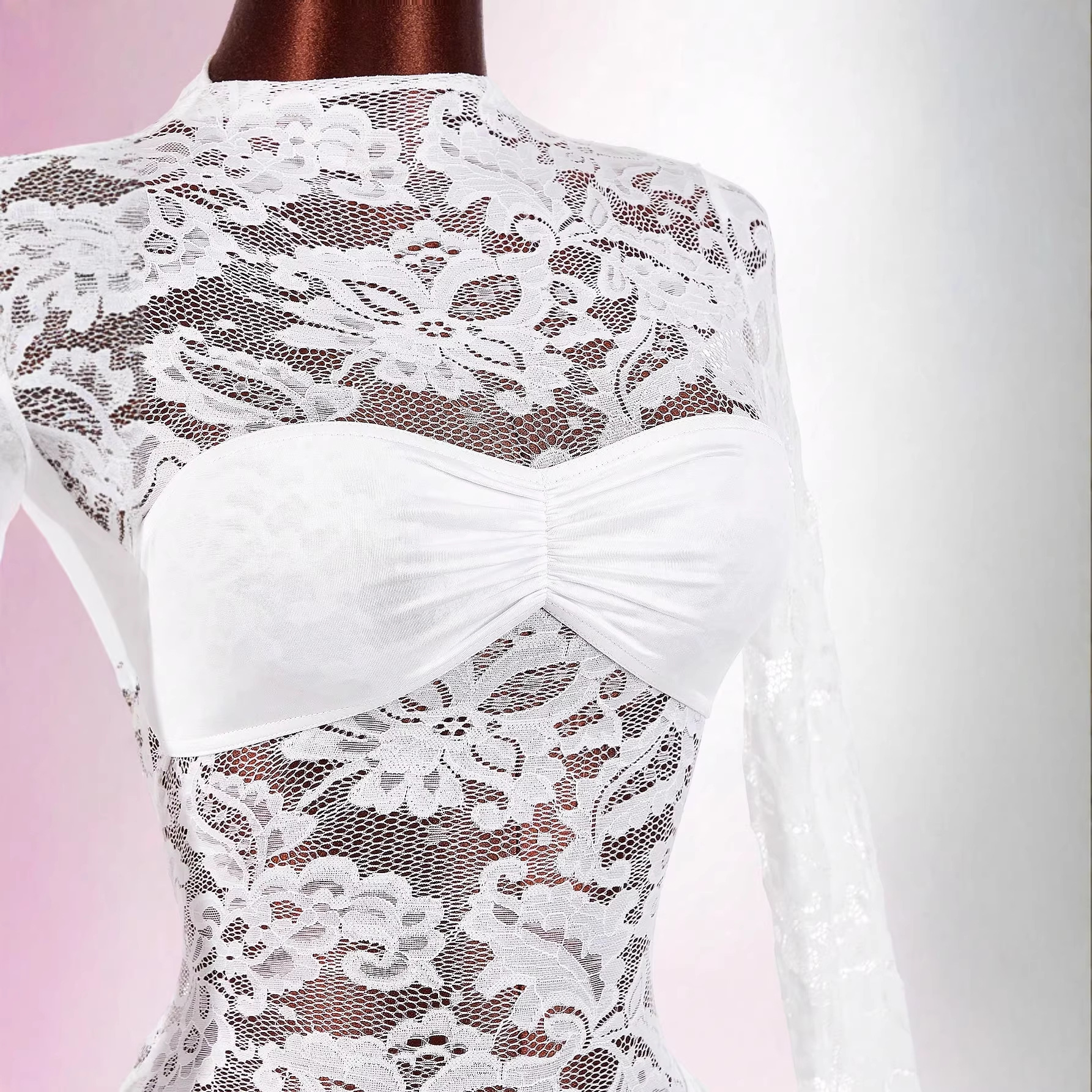 Sexy Lace Trimmed Mesh Fabric Round Neck Long Sleeved Slim Fit Pleated Tie Up Dress_ecoleips.com