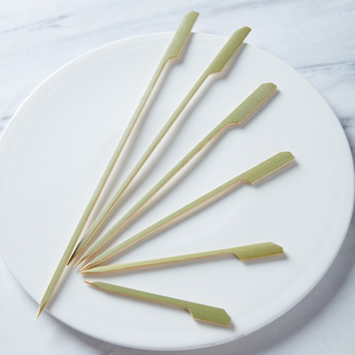 Green leather iron cannon skewers square pole disposable Oden skewers spicy hot skewers fragrant Bobo chicken bamboo skewers barbecue skewers