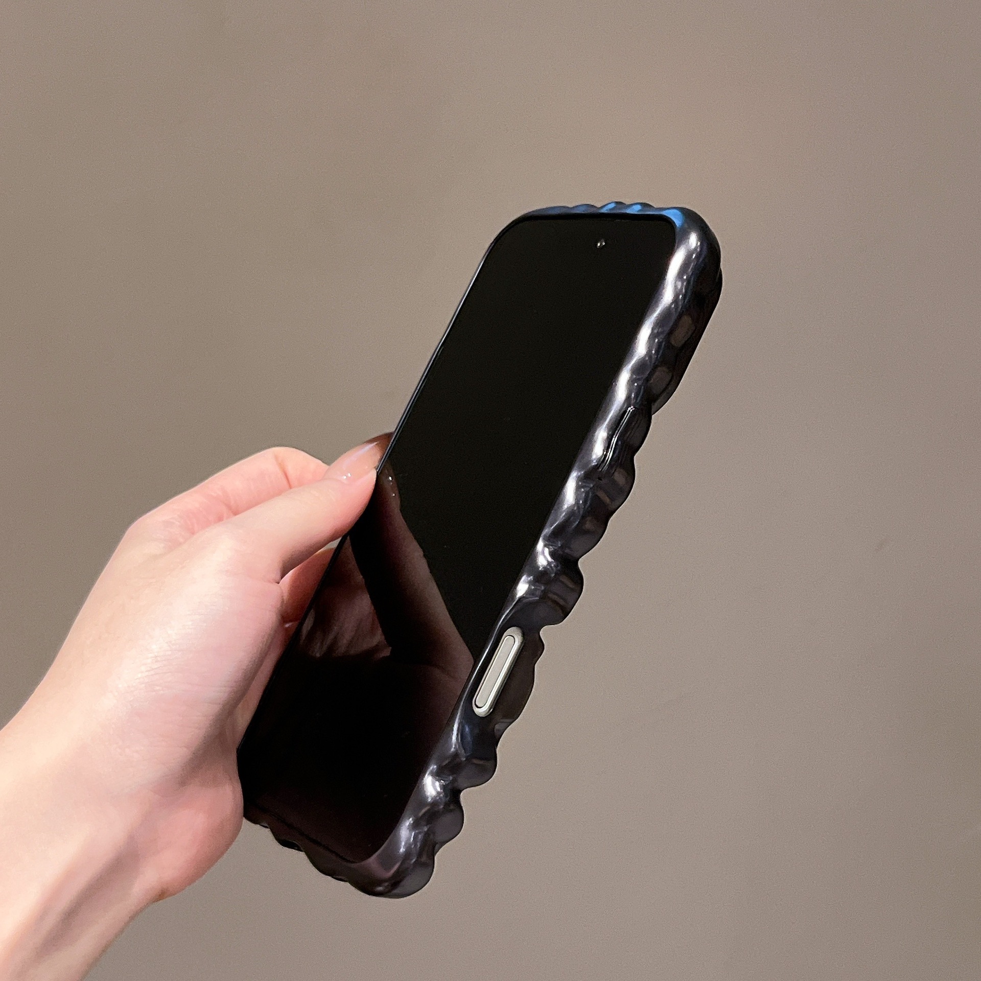 1CE9F560-7192-4BA0-B246-C6F6D2