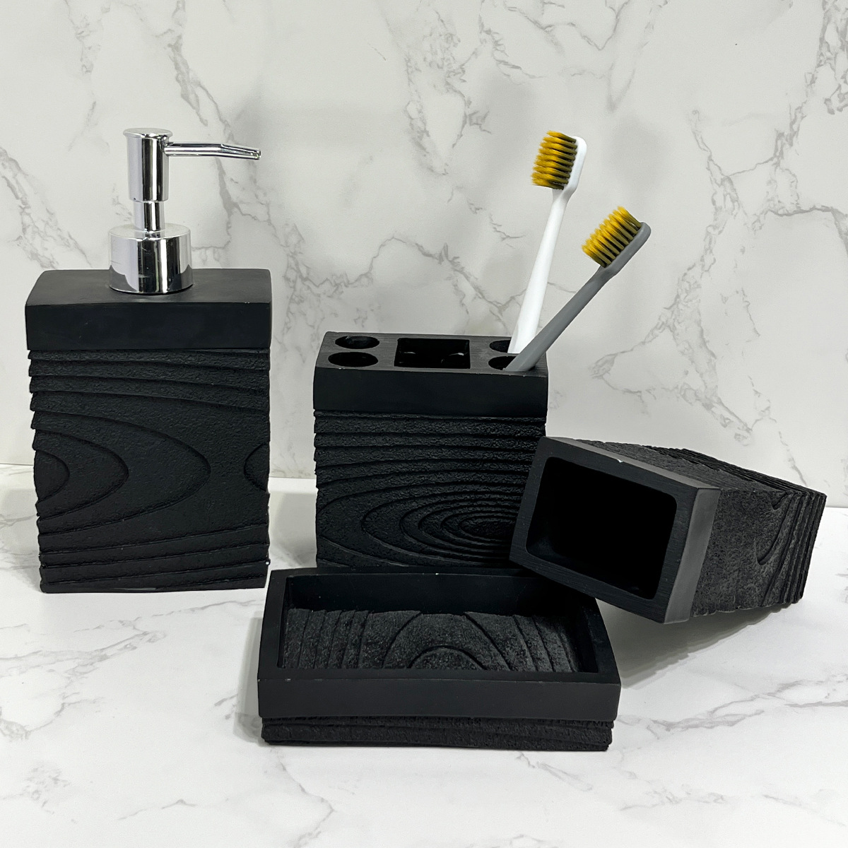 Kit de baño de resina de arenisca imitación baño de hotel de cuatro piezas de baño modelo de decoración de sala de baño de jabón transfronterizo