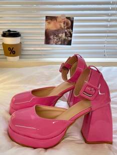 �߸�ЬŮ����2025���¿�ۼt�űȴָ�С���ӷ�ʽ�͹����߬�����Ь