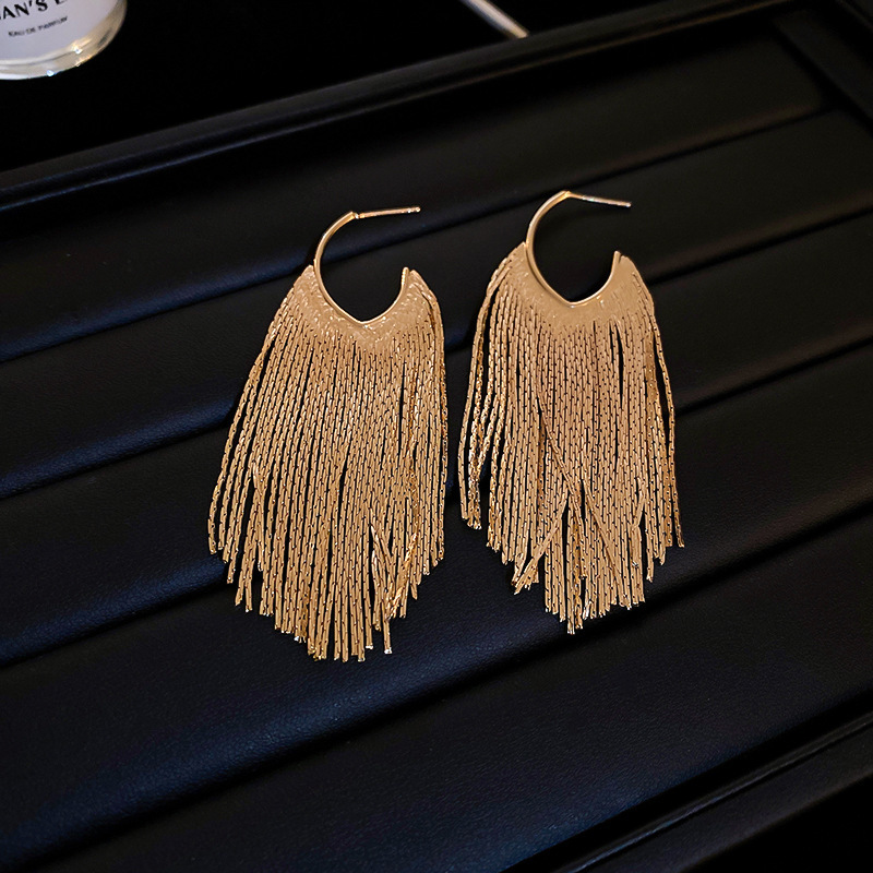 Pendientes de borla de flores transfronterizas de aguja de plata Pendientes de diseño de nicho europeo y americano Pendientes de temperamento de moda femenina Lujo ligero y de alta gama