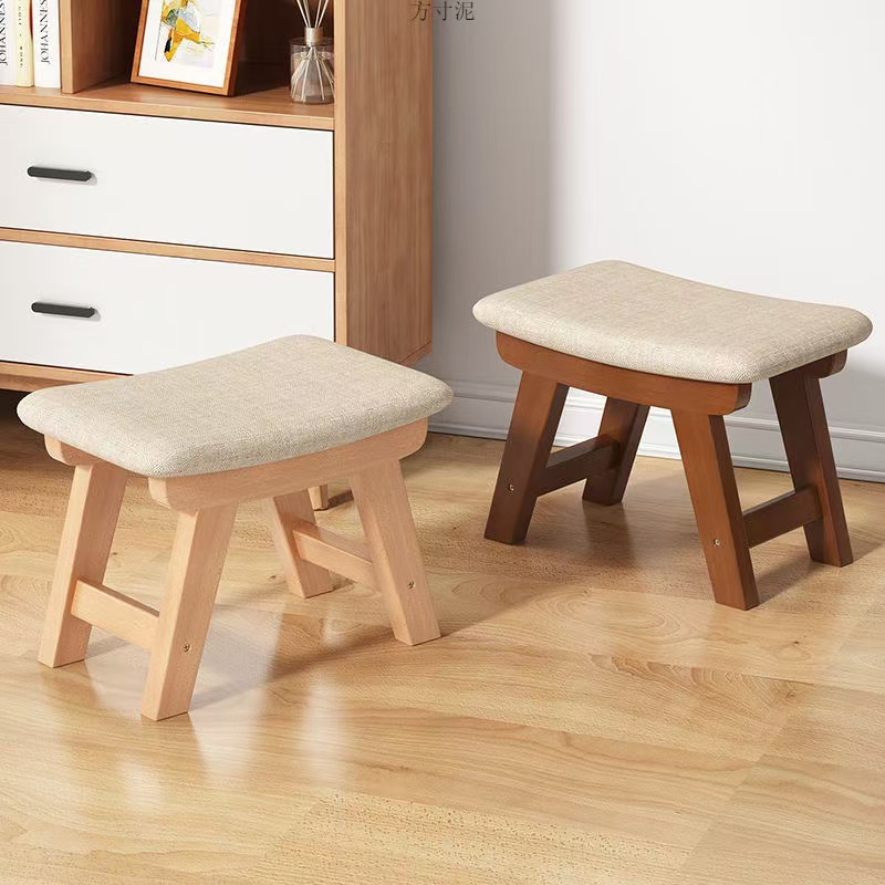 Small Stool for Home Use, Low Stool Made of Solid Wood, Shoe-Changing Stool, Coffee Table Seat Stool, Family Living Room Sofa Footrest, Soft-Packed Wooden Bench