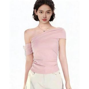 �r�з�ɫ���|¶�����T��Ů�����¿������@��б��ȴ��Ը����³�